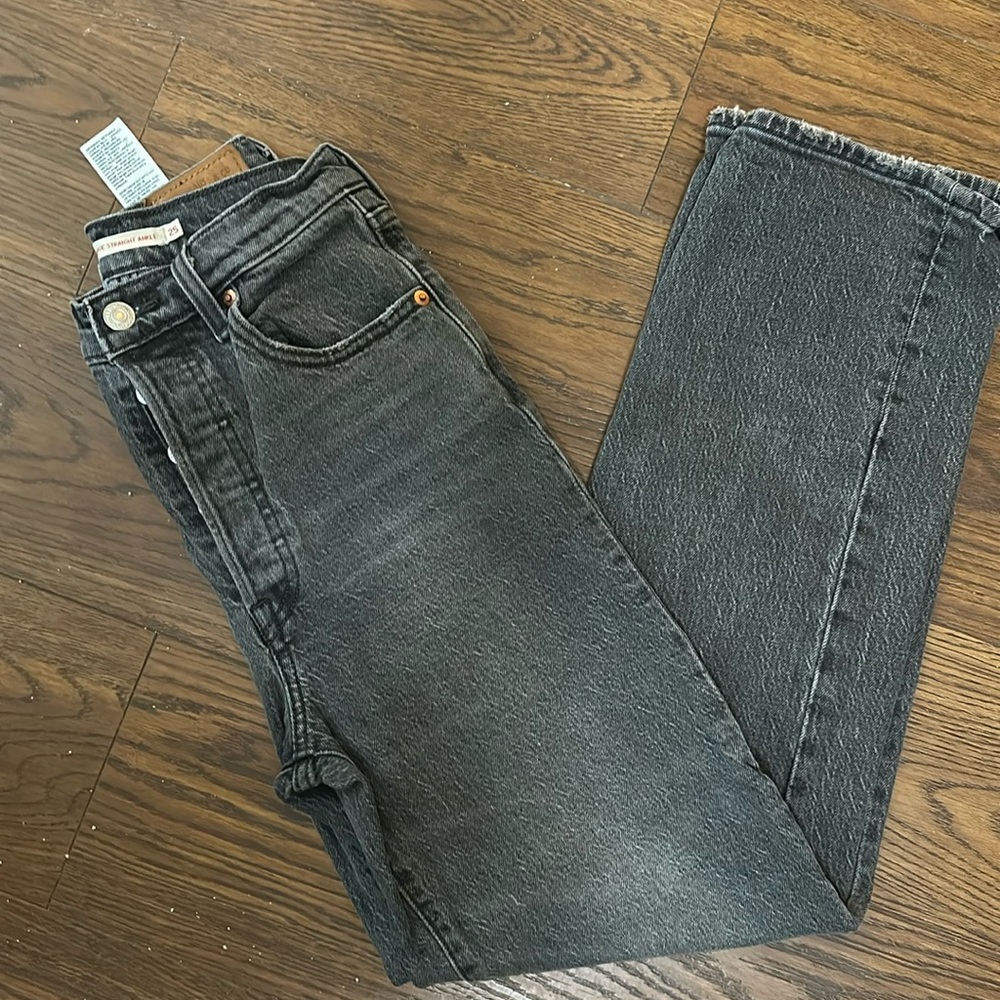 Levi’s ribcage straight jeans